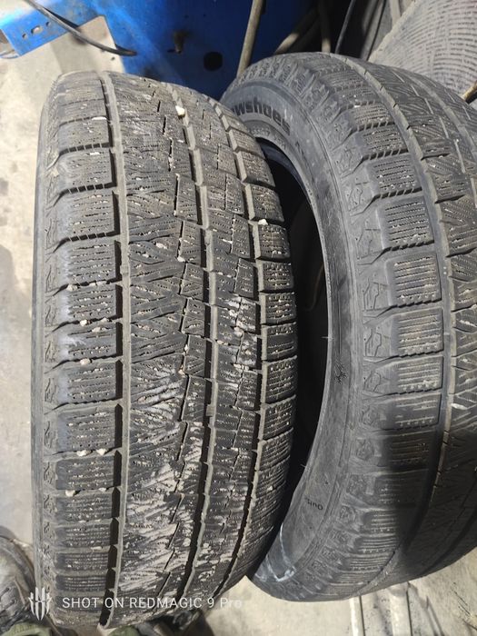 Продаю шины пару!!!