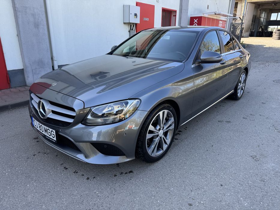 Vand Mercedes-Benz C200