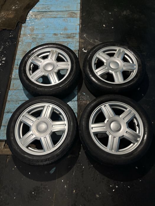 Продам комплект диски с резиной