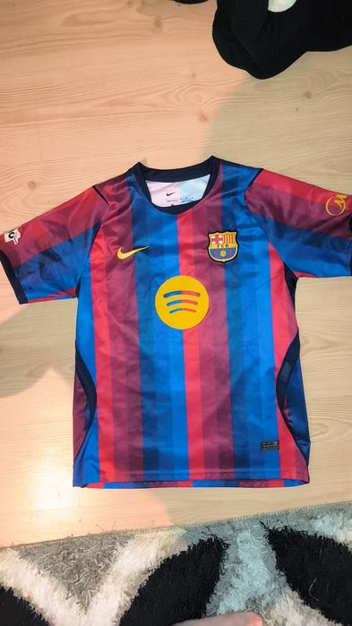 Tricou de fotbal Barcelona Lamine yamal stare impecabila nepurtat sez 2026-2027 pt mai multe detalii pe!