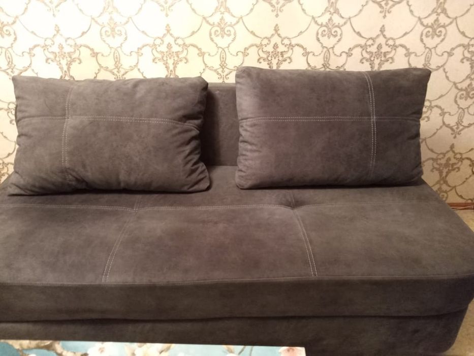 Продам диван покупали за 200000