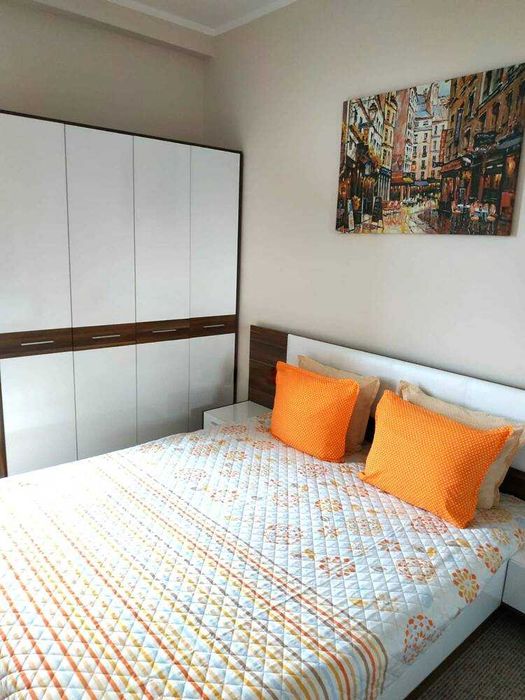 Лукс в Резиденция Лазурен бряг! На метри от Морската градина!