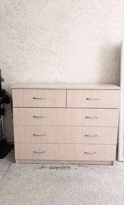 Комод для белья, одежды