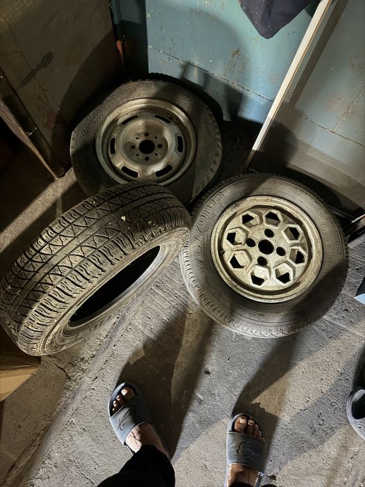 Колёса R13 + 2 диска + шина 175/70 R13