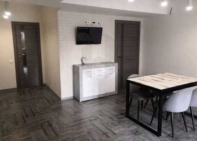 Дава се под наем Двустаен апартамент в Пловдив, Южен - 65 кв.м за 275.4 € - Снимка #1