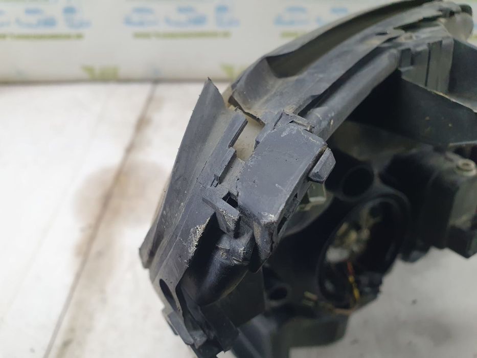 Far stanga 7700432098 Renault Scenic 1 (facelift) (1999 - 2003) 1.9 dci F9Q732 1.9 dci F9Q732 F9Q732