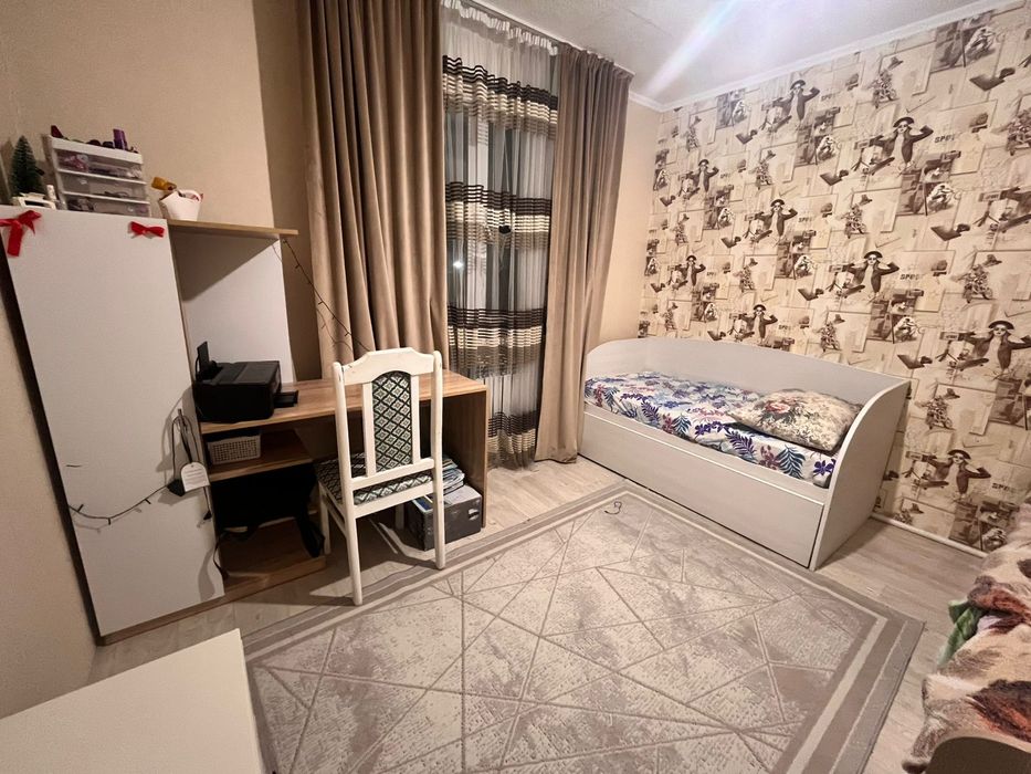 Продаем половину двухэтажного дома