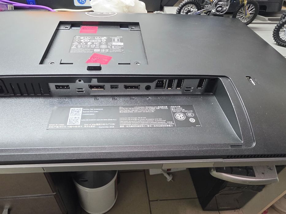 Монитор Dell p2415q