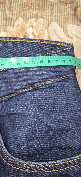 Джинсы для мужчин