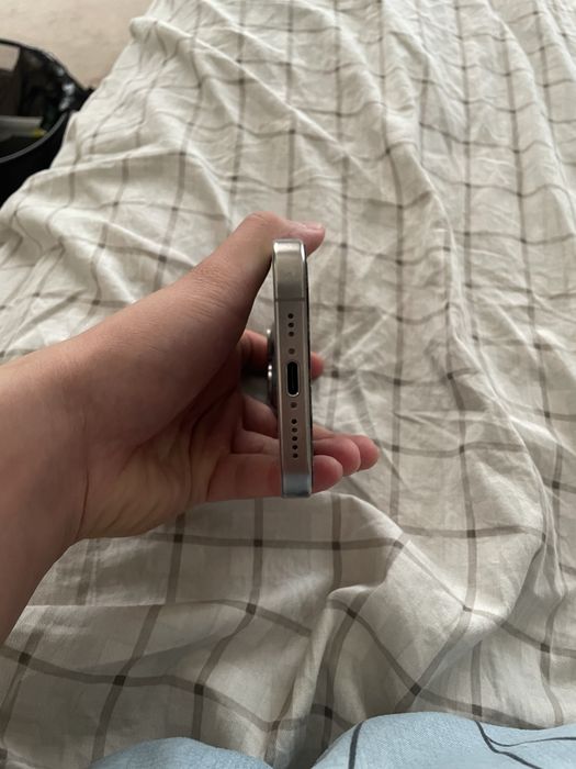 Iphone 15 pro srochno