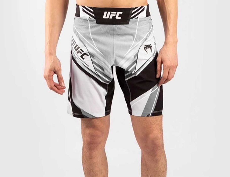 Спортивные шорты ММА Venum UFC