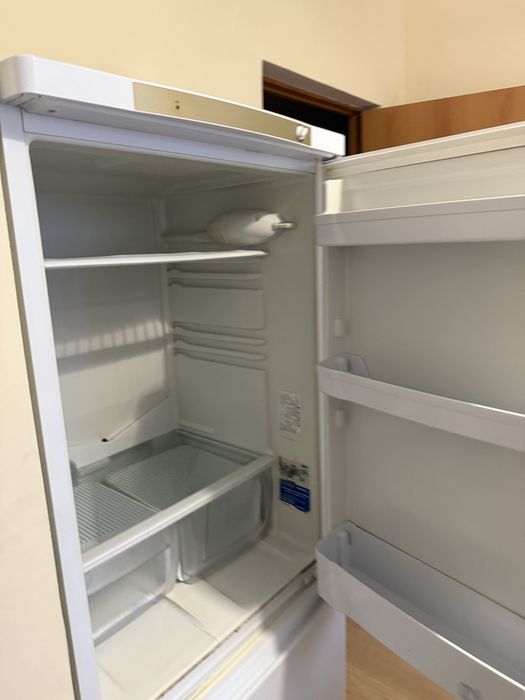 Продается холодильник