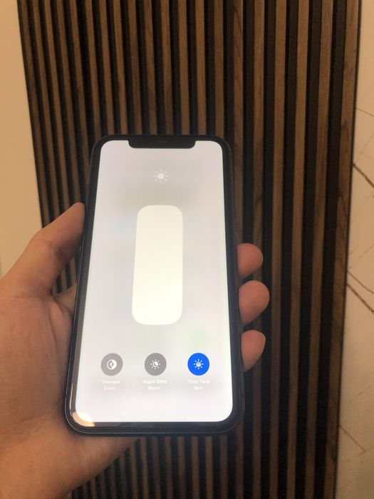 Продам iphone 128 gb