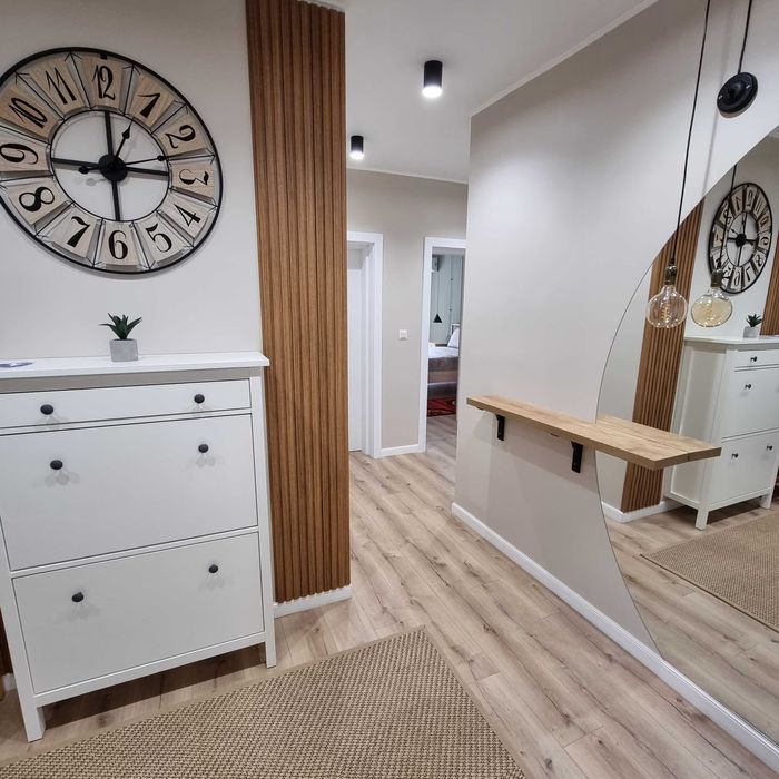 Дава се под наем Двустаен апартамент в Варна, Левски - 90 кв.м за 714 € - Снимка #15