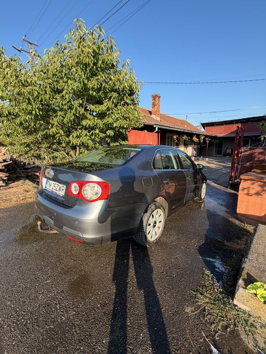 VW JETTA 2006.