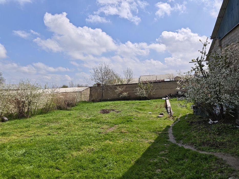 Yer uchastkasi sotiladi