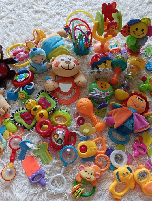 Продам игрушки для самых маленьких