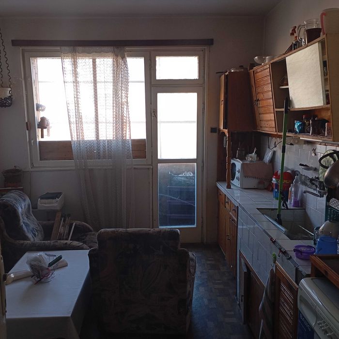 Продава се Тристаен апартамент в Карлово - 101 кв.м за 1263 €/кв.м - Снимка #3