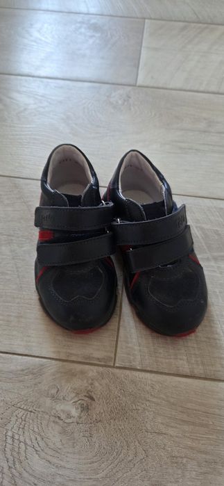 Детские кросовки