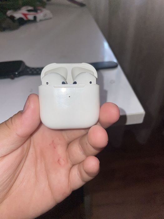 Apple watch airpods не работает