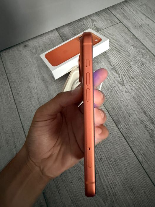 Iphone 17 pro , in stare perfecta , baterie 97 .Mai multe detalii in privat