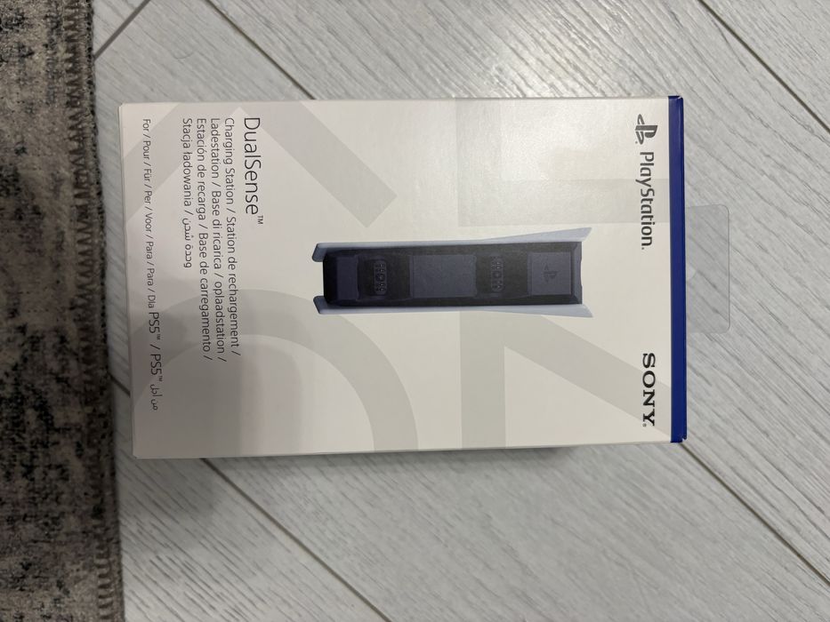 Продам док станцию ПС5