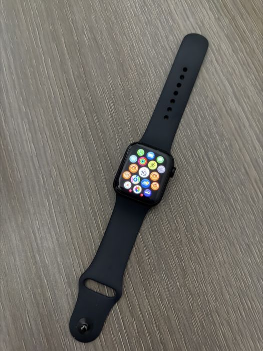 Vând Apple Watch