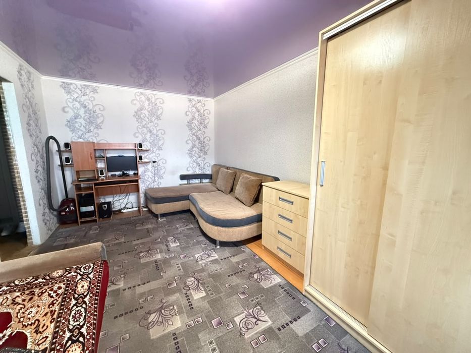 Продам 1ком.квартиру район стадиона Карасай.