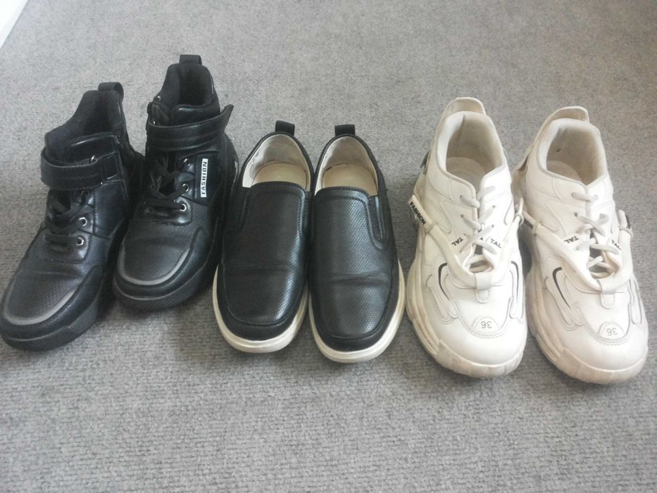 Детские подростковые кроссовки, ботинки. Размер 40