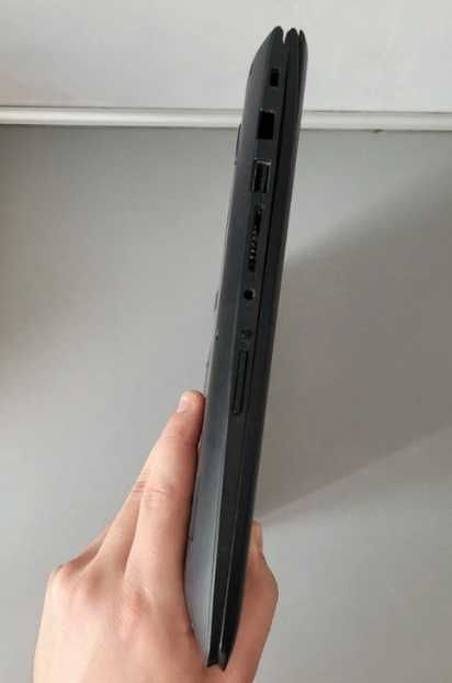 Laptop Lenovo yoga 500-14ibd /i3-5005u/4Gb ram touchi screen