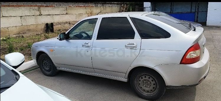 Приора 2012 года