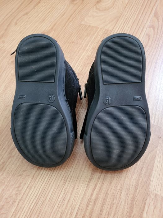 Ghete fetita marimea 19