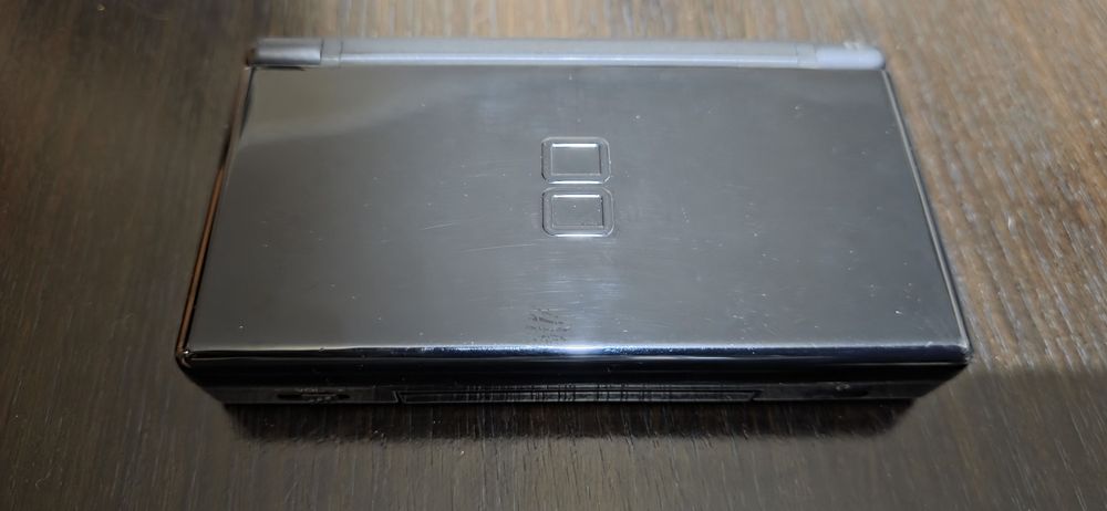 Nintendo DS Lite + 6 jocuri