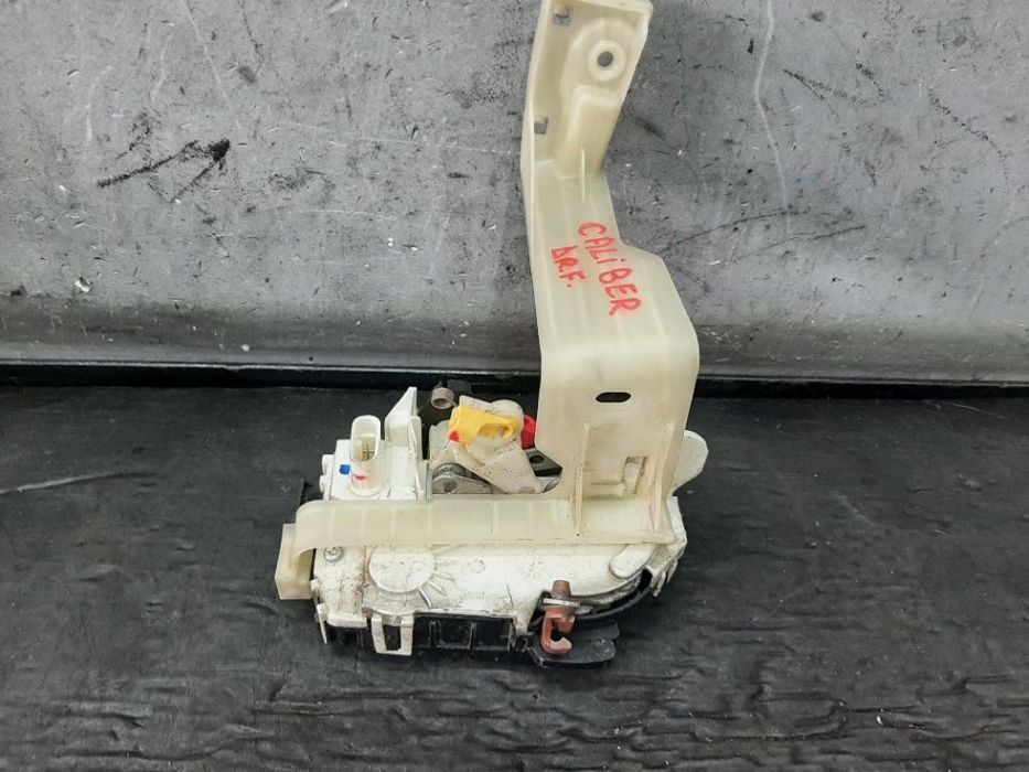 Broasca usa dreapta fata dodge caliber