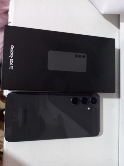 Samsung S24 FE   256/8