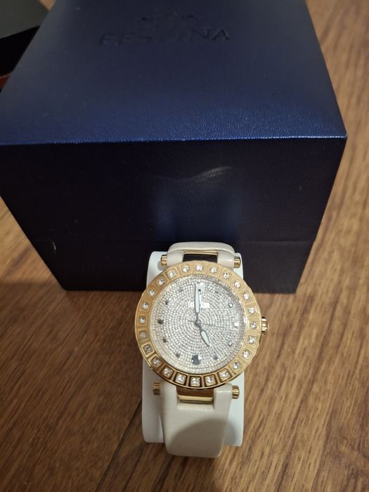 Ceas Festina de vanzare