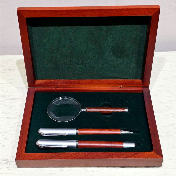 Подарочный письменный набор в деревянной шкатулке