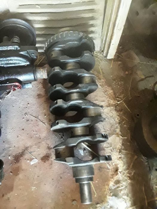 Двигатель автозапчасти Форд Скорпио