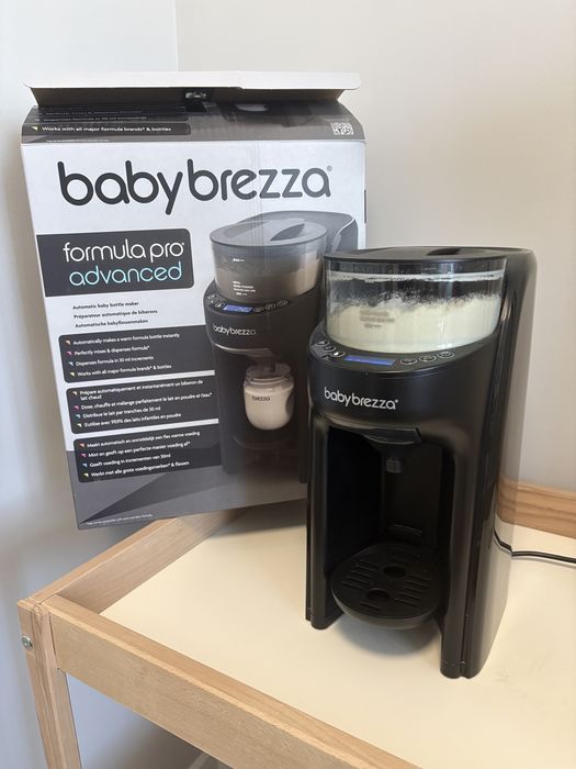 Baby Brezza formula pro advanced black