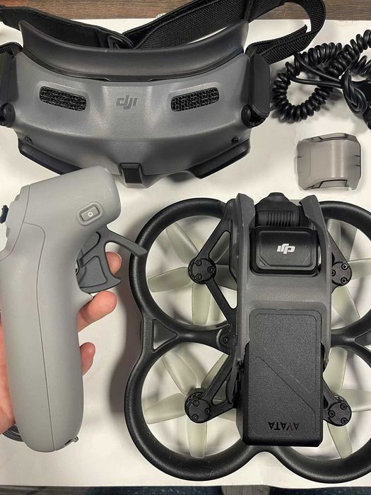 DJI Avata FPV Standard Combo - Utilizat, Funcțional