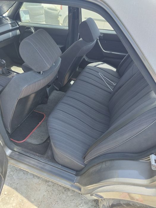 Mercedes Benz w124 2.0 benzina