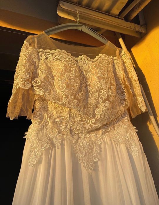 Rochie mireasa dantela