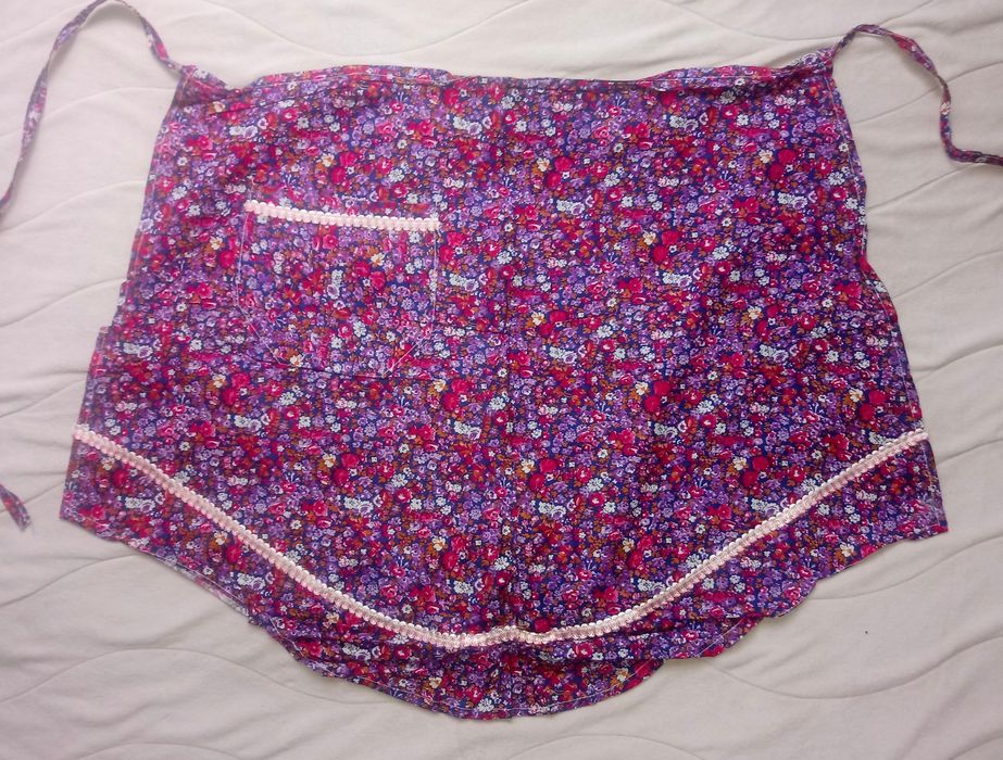 Престилки от раклата на баба