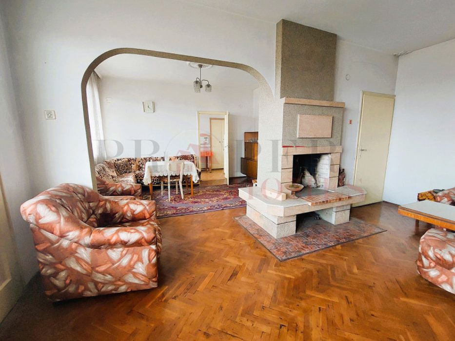 Продава се Многостаен апартамент в Велико Търново, Акация - 162 кв.м за 1235 €/кв.м - Снимка #1