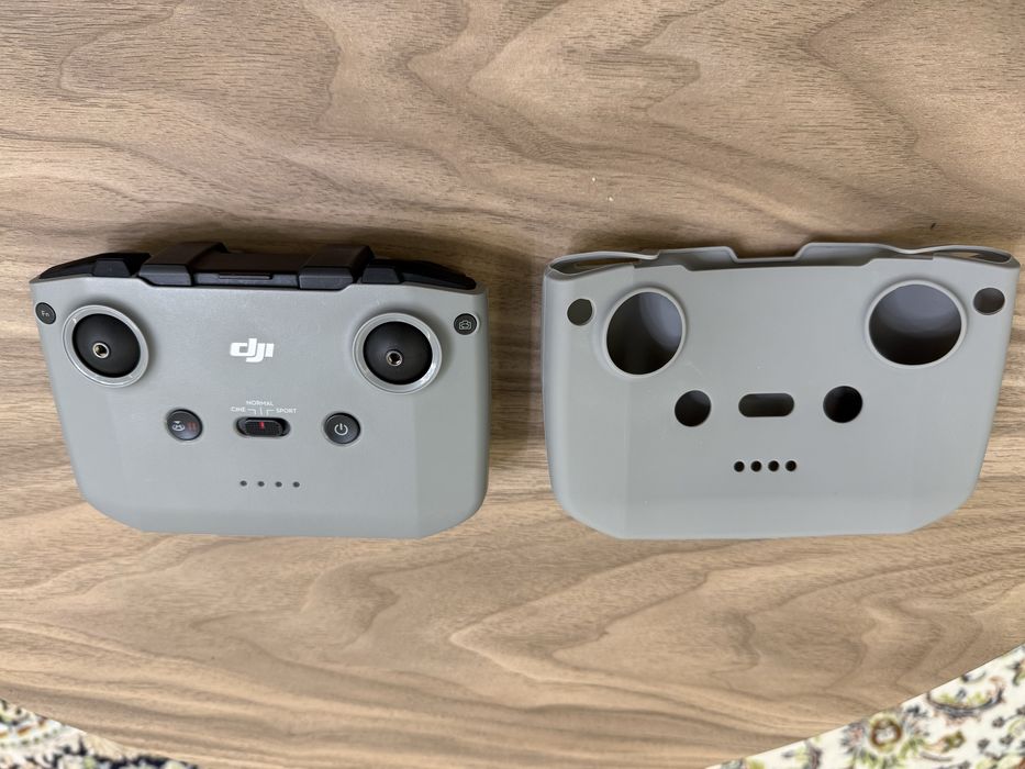 Продается дрон diji mini 2  combo AERIAL CAMERA BUNDLE