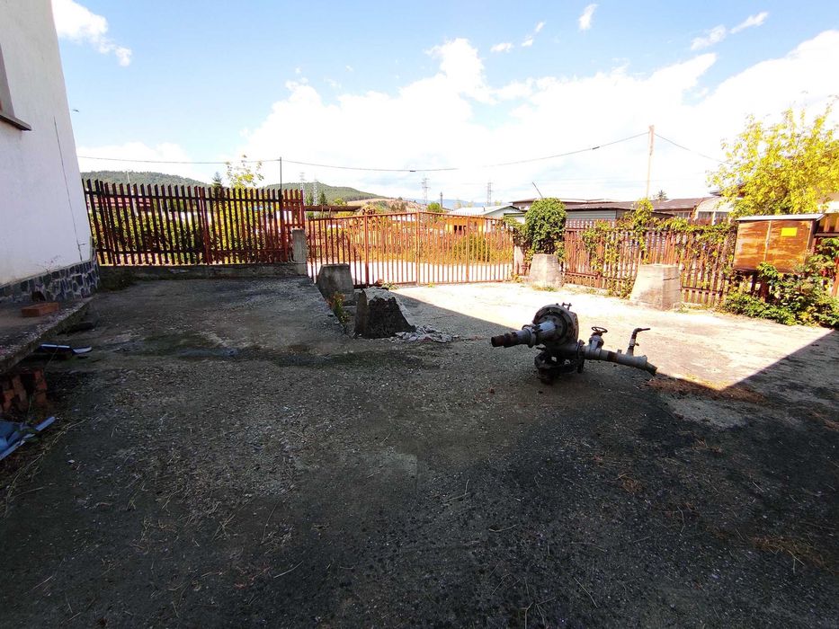 Ракитово, Промишлена сграда-склад, работещ бизнес