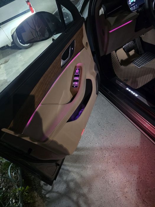 Продаётся Seres SF5