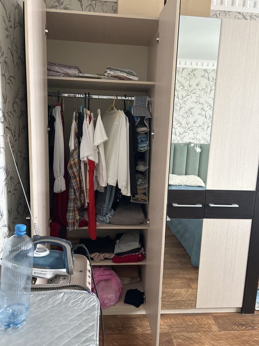 Шифоньер цвет бежевый