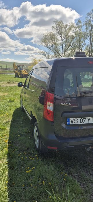 Se vinde dacia dokker.