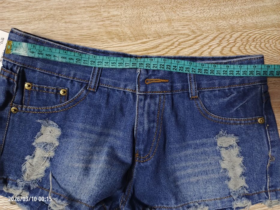 Шорты  размер 26